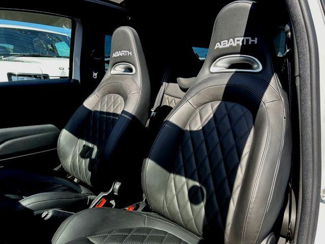 アバルト６９５Ｃ ツーリズモ　ビルシュタインＢ１４・ホイールスペーサー・デジタルインナーミラー・ＰＰＴスロットルコントローラー・ＢＭＣ　ＯＴＡ・コードテック製バルブコントローラー・Ｂｒｅｍｂｏ製ブレーキキャリパー（19枚目）