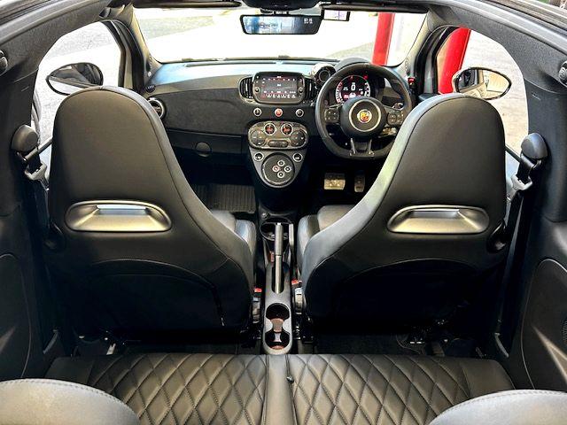 アバルト６９５Ｃ ツーリズモ　ビルシュタインＢ１４・ホイールスペーサー・デジタルインナーミラー・ＰＰＴスロットルコントローラー・ＢＭＣ　ＯＴＡ・コードテック製バルブコントローラー・Ｂｒｅｍｂｏ製ブレーキキャリパー（21枚目）