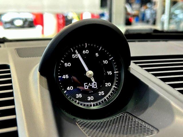 ９１１ カレラＧＴＳ　Ｒａｃｅ－Ｔｅｘインテリアパッケージ　ＨＤマトリックスＬＥＤヘッドライト　ＢＯＳＥサラウンドサウンドシステム　スポーツクロノ　スポーツエグゾースト　プライバシーガラス（28枚目）