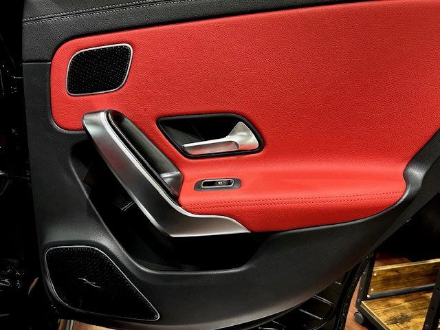 Ａクラス Ａ４５　Ｓ　４マチック＋　フロントプロテクションフィルム・ＡＬＰＩＮＥデジタルインナーミラー・ＡＭＧパフォーマンスＰＫＧ・アドバンスドＰＫＧ・ＡＭＧパフォーマンスシート・サンルーフ・シートヒーター・シートクーラー（13枚目）