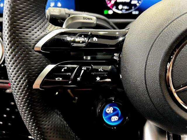 Ａクラス Ａ４５　Ｓ　４マチック＋　フロントプロテクションフィルム・ＡＬＰＩＮＥデジタルインナーミラー・ＡＭＧパフォーマンスＰＫＧ・アドバンスドＰＫＧ・ＡＭＧパフォーマンスシート・サンルーフ・シートヒーター・シートクーラー（27枚目）