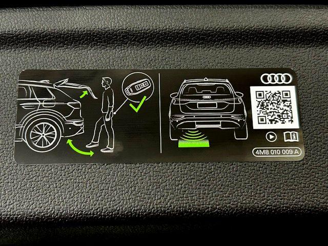 ＲＳ３スポーツバック ベースグレード　ＲＳデザインパッケージレッド・ＲＳスポーツエキゾースト・ＲＳダンピングコントロールサスペンション・サンルーフ・ＳＯＮＯＳサウンド・カラードブレーキキャリパーレッド・シートヒーター・ドラレコ（18枚目）