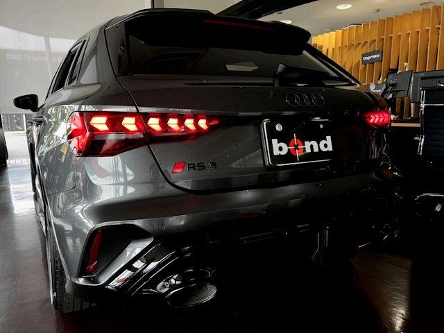 ＲＳ３スポーツバック ベースグレード　ＲＳデザインパッケージレッド・ＲＳスポーツエキゾースト・ＲＳダンピングコントロールサスペンション・サンルーフ・ＳＯＮＯＳサウンド・カラードブレーキキャリパーレッド・シートヒーター・ドラレコ（36枚目）