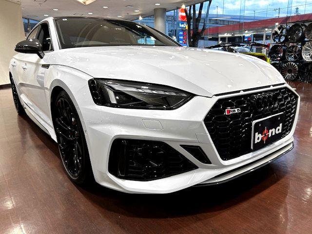 RS5スポーツバック ベースグレード(2枚目)