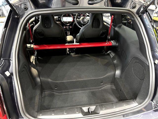 ＭＩＮＩ ジョンクーパーワークスＧＰ　ワンオーナー・ＡｐｐｌｅＣａｒｐｌａｙ・＃００７０（15枚目）