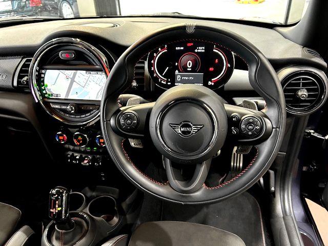 ＭＩＮＩ ジョンクーパーワークスＧＰ　ワンオーナー・ＡｐｐｌｅＣａｒｐｌａｙ・＃００７０（16枚目）
