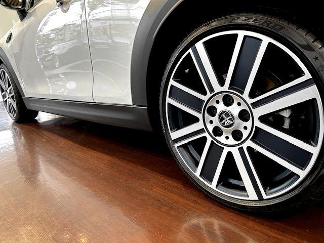 MINI クーパSコンバチブルプレミアムプラPミニユアズトリム MINI Yoursレザーシート・ユニオンジャック幌・ワンオーナー(9枚目)