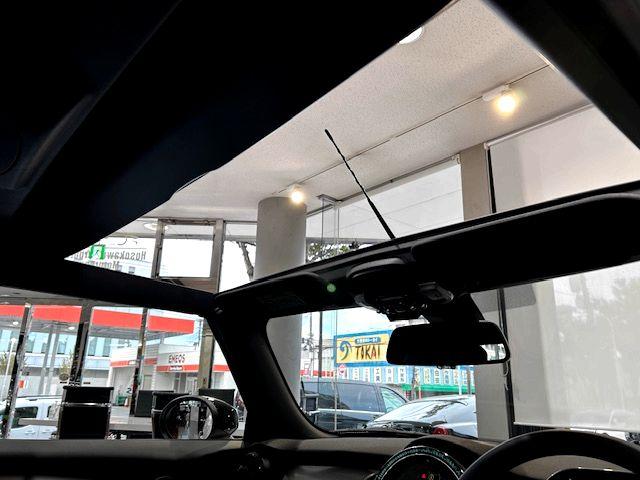 MINI クーパSコンバチブルプレミアムプラPミニユアズトリム MINI Yoursレザーシート・ユニオンジャック幌・ワンオーナー(10枚目)