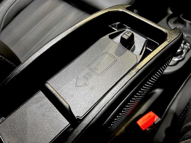 MINI クーパSコンバチブルプレミアムプラPミニユアズトリム MINI Yoursレザーシート・ユニオンジャック幌・ワンオーナー(20枚目)