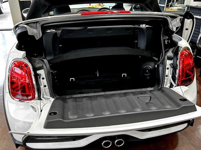 MINI クーパSコンバチブルプレミアムプラPミニユアズトリム MINI Yoursレザーシート・ユニオンジャック幌・ワンオーナー(27枚目)