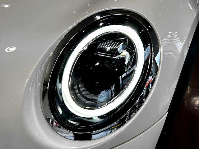 MINI クーパSコンバチブルプレミアムプラPミニユアズトリム MINI Yoursレザーシート・ユニオンジャック幌・ワンオーナー(28枚目)