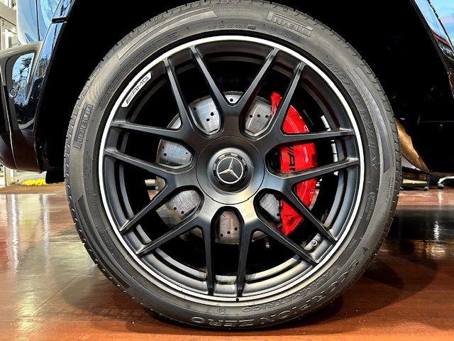 Gクラス G63 スペシャルオーダー・プロフェッショナルブルー(チャイナブルー)・Gマヌファクトゥーアプログラムプラス・左ハンドル・22インチアルミ・カーボンインテリア(7枚目)