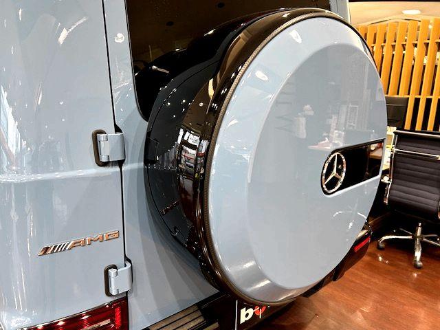 Gクラス G63 スペシャルオーダー・プロフェッショナルブルー(チャイナブルー)・Gマヌファクトゥーアプログラムプラス・左ハンドル・22インチアルミ・カーボンインテリア(9枚目)