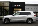 Ｘ７ ｘＤｒｉｖｅ　３５ｄ　デザインピュアエクセレンス　・スカイランジパノラマガラスサンルーフ・リアシートエンターテイメント・ＢＭＷレーザーライト・ハーマンガードンサウンドシステム（4枚目）