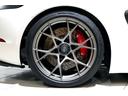 ７１８ケイマン ７１８ケイマンＧＴ４　ＲＳ　ワンオーナー　ヴァイザッハＰＫＧ　クラブスポーツＰＫＧ　フロント／カーボン部分プロテクション　スポーツクロノ　スポーツエグゾースト　ドラレコ　レーダー　禁煙車　ルーフラッピング（5枚目）