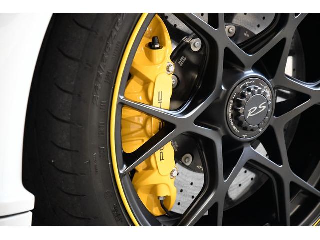 ７１８ケイマン ７１８ケイマンＧＴ４　ＲＳ　ヴァイザッハパッケージ・ＰＣＣＢ・ＬＥＤヘッドライト・フロントリフター・Ｒａｃｅ－Ｔｅｘインテリア　エクステンドレザーアイテム（36枚目）