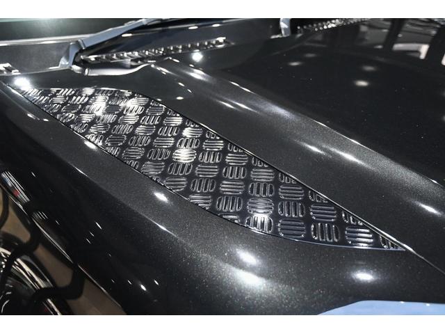 ディフェンダー １１０Ｘ　Ｄ３００　同色ペイント・ワイドトレッドスペーサー・電動サイドステップ・２２インチ５スポークＡＷグロスブラック・アンビエントライトシステム・パノラミックルーフ・シートベンチレーション（51枚目）