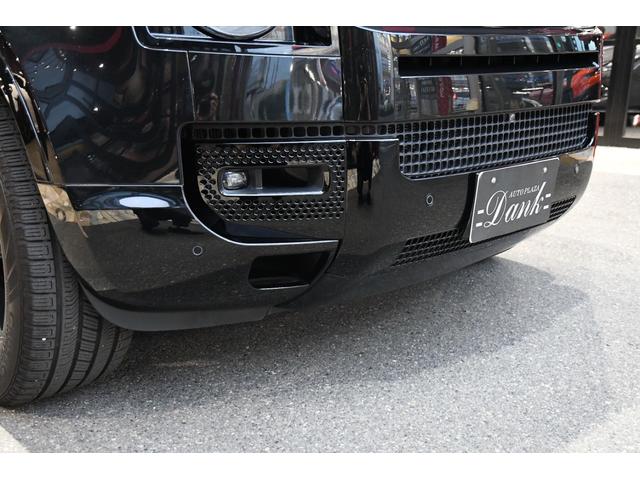 ディフェンダー １１０Ｘ　Ｄ３００　同色ペイント・ワイドトレッドスペーサー・電動サイドステップ・２２インチ５スポークＡＷグロスブラック・アンビエントライトシステム・パノラミックルーフ・シートベンチレーション（53枚目）