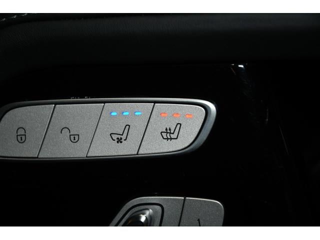 Ｇクラス Ｇ６３　左ハンドル・ナイトパッケージナイトパッケージ・ＡＭＧ２２インホイールブラックペイント・レザーエクスクルーシブパッケージ（12枚目）