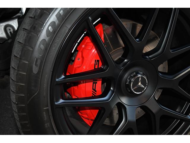 Ｇクラス Ｇ６３　左ハンドル・ナイトパッケージナイトパッケージ・ＡＭＧ２２インホイールブラックペイント・レザーエクスクルーシブパッケージ（33枚目）