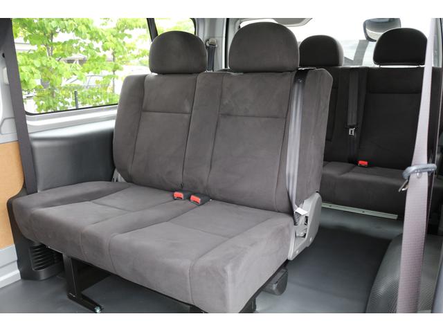2.8DT 2WD DX GLパッケージ 10人乗 乗用登録(20枚目)