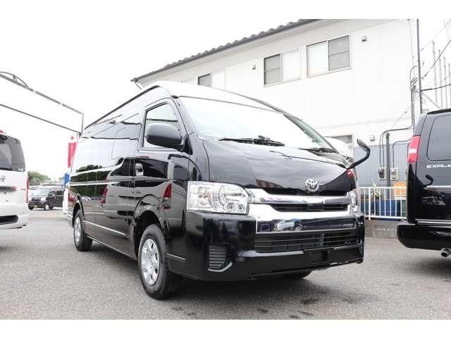 2.8DT 4WD 10人乗 3ナンバー乗用登録 事業用可(3枚目)