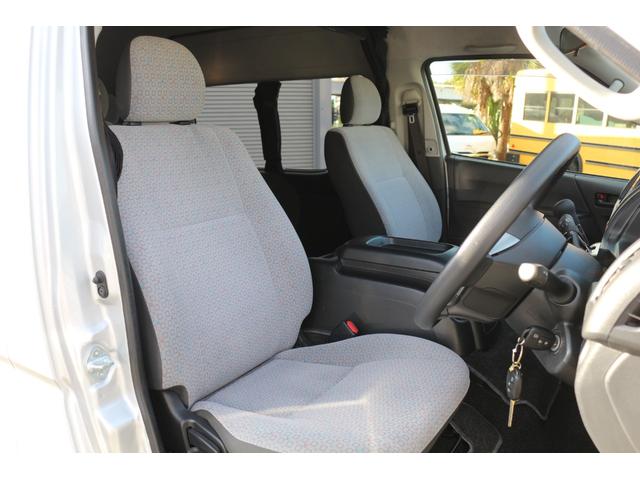 ハイエースコミューター スーパーロングＧＬ　４ＷＤ１０人乗り３ナンバーワゴン乗用登録（6枚目）