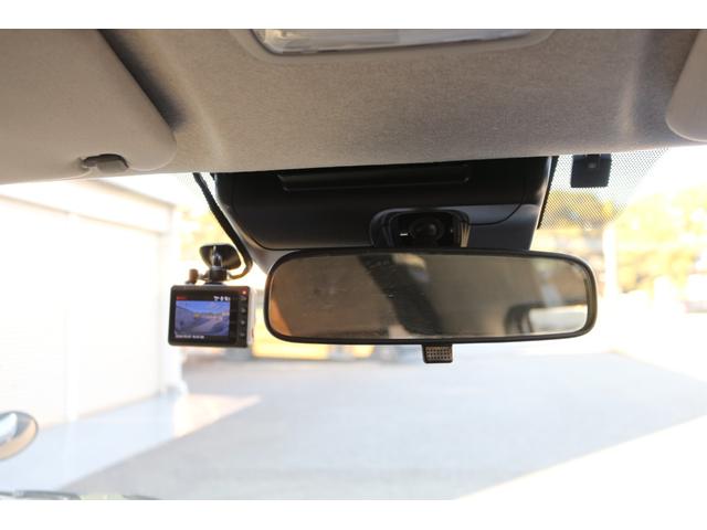 ハイエースコミューター スーパーロングＧＬ　４ＷＤ１０人乗り３ナンバーワゴン乗用登録（15枚目）