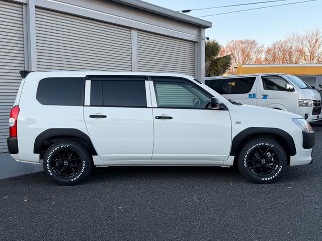 プロボックス G BLACK EDITIONワイドグリル(TOYOTA IPF製グリルマーカー) フロントアンダーガード フェンダートリム リアアンダーガード ルーフスポイラー AMEホイール エンブレムブラックアウト(11枚目)