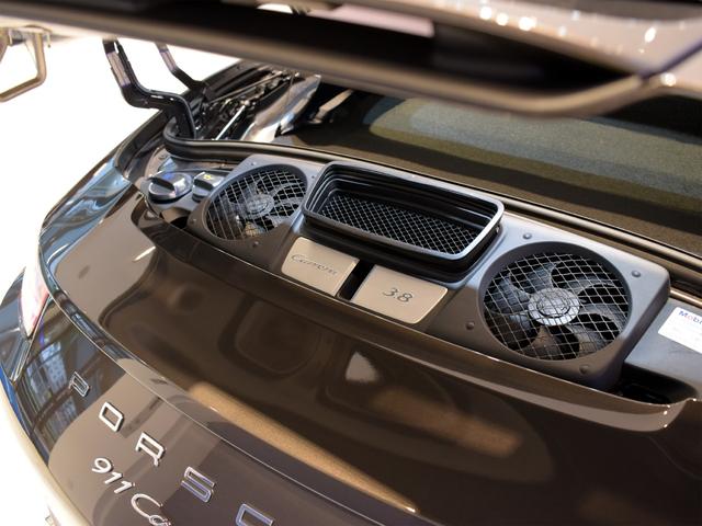911カレラS カブリオレ EU新並 2014MY スポーツクロノ スポーツエグゾースト 20inクラシックホイール エントリーアンドドライブ シートヒーター ベンチレーション レザーインテリア スポーツシートプラス 電格ミラー(46枚目)