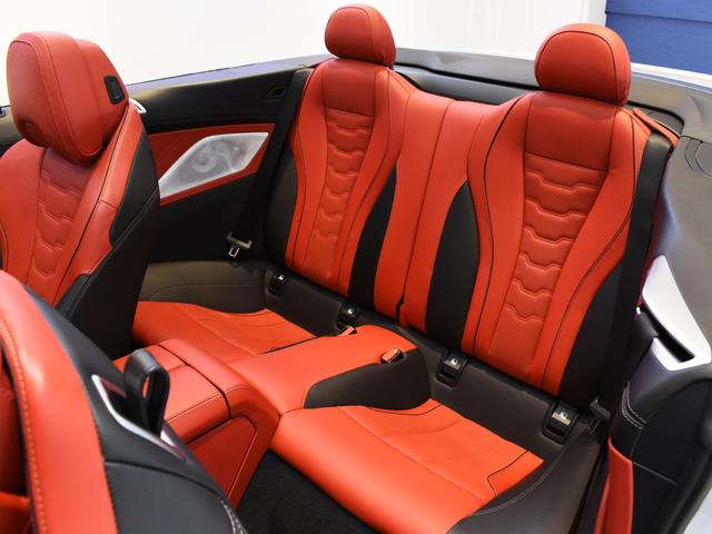 ８シリーズ Ｍ８５０ｉ　ｘＤｒｉｖｅカブリオレ　ミネラルホワイト　黒赤レザー　ＢｏｗｅｒｓＷｉｌｋｉｎｓ　シートヒーター　ベンチレーション　エアスカーフ（36枚目）