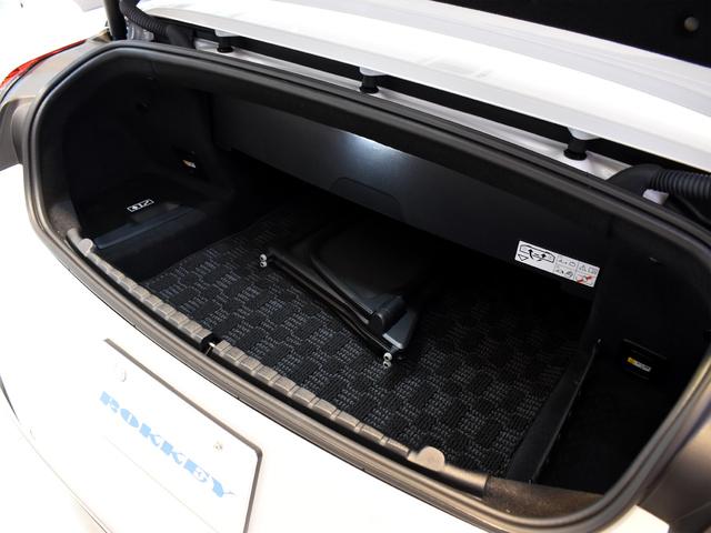 ８シリーズ Ｍ８５０ｉ　ｘＤｒｉｖｅカブリオレ　ミネラルホワイト　黒赤レザー　ＢｏｗｅｒｓＷｉｌｋｉｎｓ　シートヒーター　ベンチレーション　エアスカーフ（37枚目）