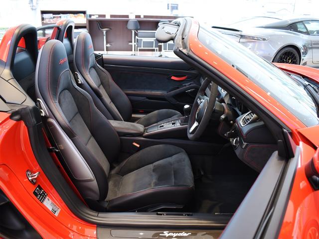 718スパイダー 718スパイダー 2021MY 1オーナー OP317 LEDヘッドライト Burmester レザーインテリア コントラストステッチ カーボンインテリア シートヒーター オートエアコン(13枚目)