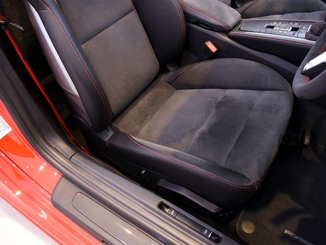 718スパイダー 718スパイダー 2021MY 1オーナー OP317 LEDヘッドライト Burmester レザーインテリア コントラストステッチ カーボンインテリア シートヒーター オートエアコン(17枚目)