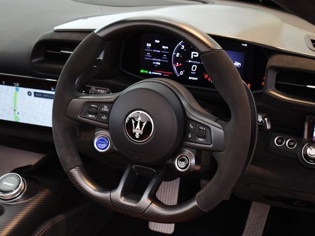 MC20チェロ ベースグレード 1オーナー 右ハンドル OPカラー エクステリアカーボンPKG インテリアカーボンPKG カーボンブレーキ フロントリフター Sonusfaberオーディオ(7枚目)