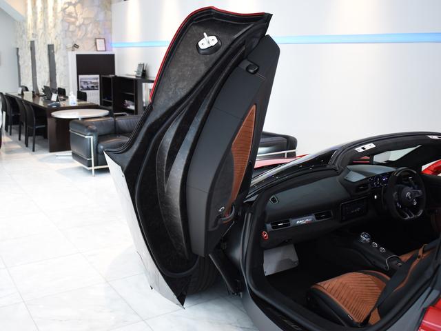 MC20チェロ ベースグレード 1オーナー 右ハンドル OPカラー エクステリアカーボンPKG インテリアカーボンPKG カーボンブレーキ フロントリフター Sonusfaberオーディオ(41枚目)