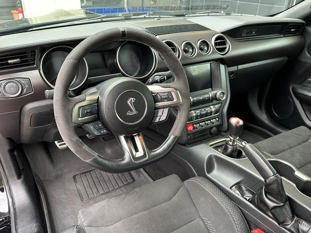 マスタング シェルビーGT350 レカロシート ブレンボ 6速MT NA5.2Lフラットプレーンクランクエンジン アップルカープレイ アンドロイドオート 走行履歴確認書付き(24枚目)