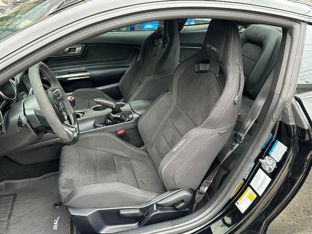 マスタング シェルビーGT350 レカロシート ブレンボ 6速MT NA5.2Lフラットプレーンクランクエンジン アップルカープレイ アンドロイドオート 走行履歴確認書付き(26枚目)