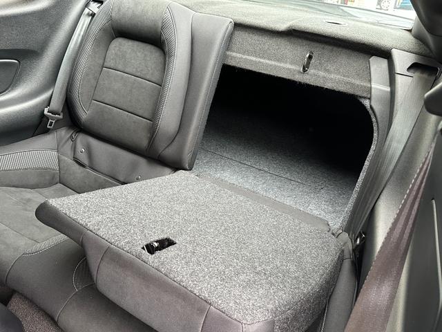 マスタング シェルビーGT350 レカロシート ブレンボ 6速MT NA5.2Lフラットプレーンクランクエンジン アップルカープレイ アンドロイドオート 走行履歴確認書付き(32枚目)