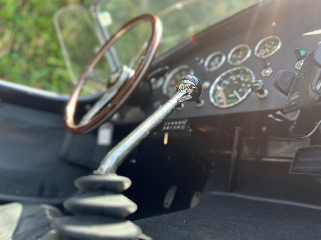 アメリカその他 　スーパフォーマンス　ＭＫ３　コブラ　正規　シェルビー　ライセンスドモデル　５．０Ｌ　ＤＯＨＣ　コヨーテエンジン（10枚目）