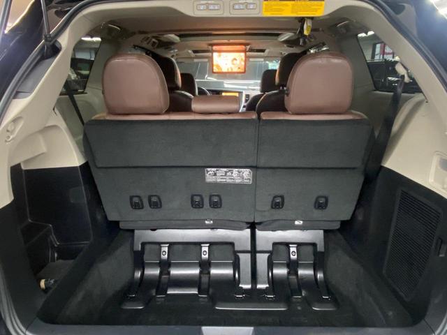 シエナ リミテッド　ダブルサンルーフ　ブラウンレザーインテリア　両側パワースライドドア　社外９インチワイドナビＴＶ　ドコモインカーコネクト対応　フリップダウンモニター　バック＆サイドカメラ　ＥＴＣ　ＡＣＣ　ＢＳＭ　ＬＤＡ（42枚目）