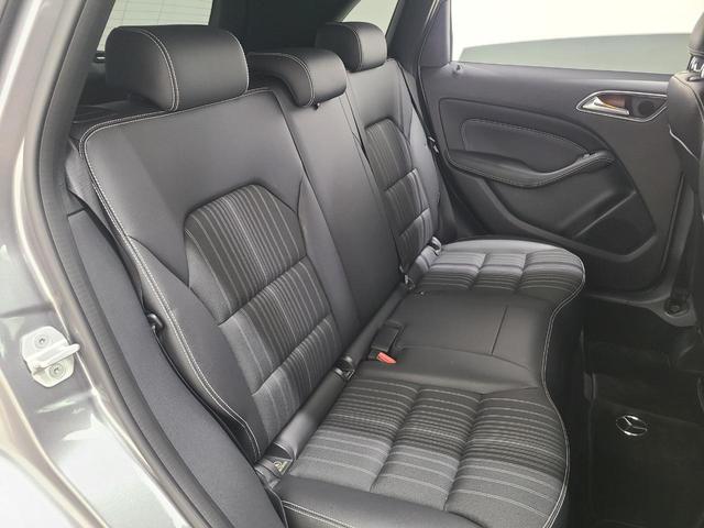 Bクラス B180 スポーツ ナイトパッケージ レーダーP 純正HDDナビ Bカメラ 地デジ ディストロニックプラス ブラインドスポットアシスト 衝突被害軽減ブレーキ Bi-xenonヘッドライト ハーフレザーシート M付きパワーシート 18AW(56枚目)