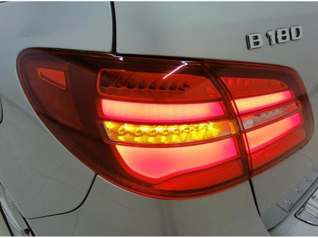 Ｂクラス Ｂ１８０　ファイナルモデル　レーダーＰ　キーレスＧＯ　純正ナビ　地デジ　Ｂカメラ　ハーフレザー　シートヒーター　１７インチＡＷ　ＰＴＳ　ＬＥＤライト（38枚目）