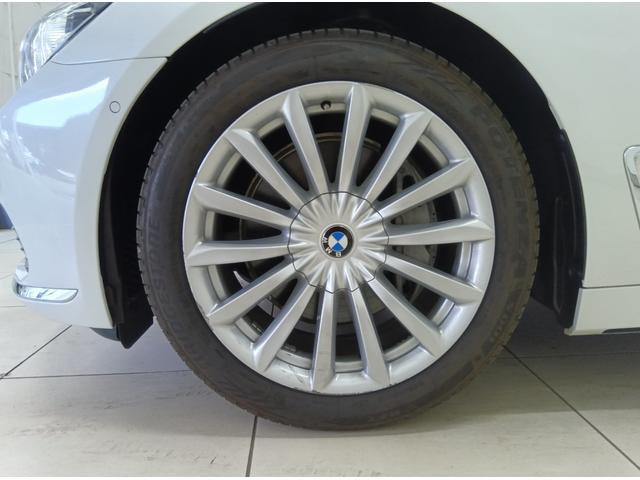 ７シリーズ ７４０ｉ　下取　サンルーフ　純正ナビ　地デジ　３６０度カメラ　ブラウンレザー　シートヒーター　シートクーラー　インテリジェントセーフティ　ＨＵＤ　ＡＣＣ　ＬＥＤライト　ミラーＥＴＣ　ＷＡＬＤ２２ＡＷ　禁煙車（46枚目）