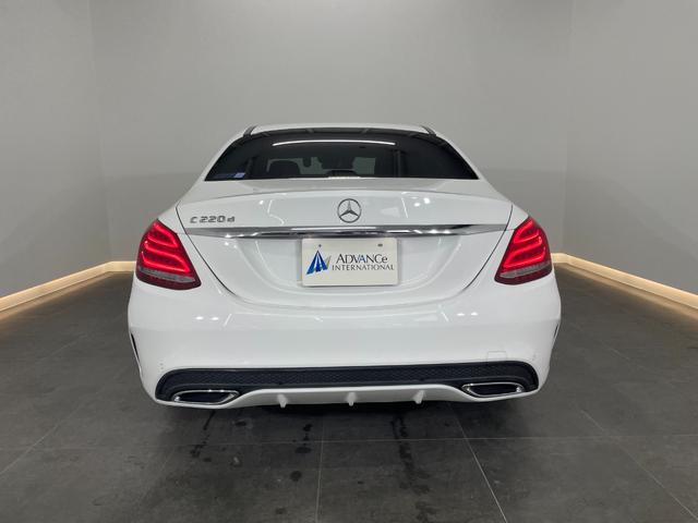 Ｃクラス Ｃ２２０ｄアバンギャルド　ＡＭＧライン　レーダーＰ　キーレスＧＯ　純正ナビ　地デジ　Ｂカメラ　レザーシート　シートヒーター　ＰＴＳ　ＬＥＤライト　ＨＵＤ　　ＥＴＣ　Ｂｌｕｅｔｏｏｔｈ　１８ＡＷ（11枚目）