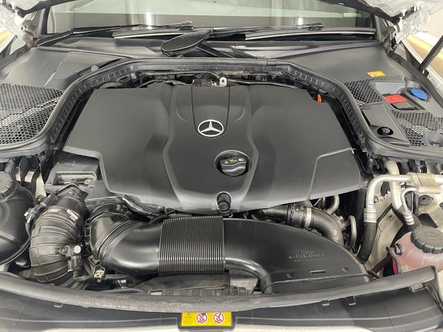 Ｃクラス Ｃ２２０ｄアバンギャルド　ＡＭＧライン　レーダーＰ　キーレスＧＯ　純正ナビ　地デジ　Ｂカメラ　レザーシート　シートヒーター　ＰＴＳ　ＬＥＤライト　ＨＵＤ　　ＥＴＣ　Ｂｌｕｅｔｏｏｔｈ　１８ＡＷ（39枚目）