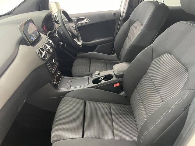 Ｂクラス Ｂ１８０　ベーシックＰプラス　レーダーＰ　純正ナビ　地デジ　Ｂカメラ　シートヒーター　Ｄ席パワーシート　パドルシフト　ＬＥＤライト　ＤＳＲＣ　Ｂｌｕｅｔｏｏｔｈ　ドラレコ　ＰＴＳ　キーレスＧＯ　禁煙車　１６ＡＷ（14枚目）