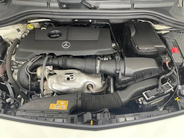 Ｂクラス Ｂ１８０　ベーシックＰプラス　レーダーＰ　純正ナビ　地デジ　Ｂカメラ　シートヒーター　Ｄ席パワーシート　パドルシフト　ＬＥＤライト　ＤＳＲＣ　Ｂｌｕｅｔｏｏｔｈ　ドラレコ　ＰＴＳ　キーレスＧＯ　禁煙車　１６ＡＷ（39枚目）