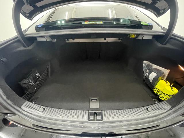 Ｃクラス Ｃ２００アバンギャルド　ベーシックＰ　レーダーＰ　キーレスＧＯ　純正ナビ　地デジ　Ｂカメラ　ハーフレザー　シートヒーター　ＰＴＳ　ＬＥＤライト　　Ｂｌｕｅｔｏｏｔｈ　禁煙車　１７ＡＷ（19枚目）