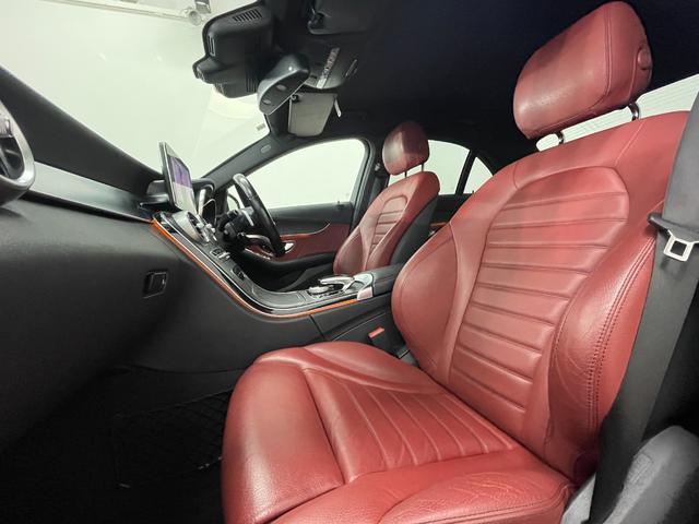 Ｃクラス Ｃ２２０ｄアバンギャルド　ＡＭＧライン　赤本革　レーダーＰ　キーレスＧＯ　純正ナビ　地デジ　Ｂカメラ　シートヒーター　ＰＴＳ　ＬＥＤライト　ＨＵＤ　　ＥＴＣ　Ｂｌｕｅｔｏｏｔｈ　１８ＡＷ（12枚目）